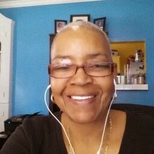 Meet your Posher, Ellen